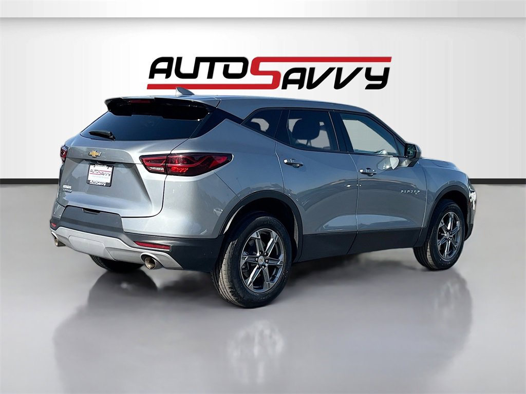 Used 2024 Chevrolet Blazer LT image 7