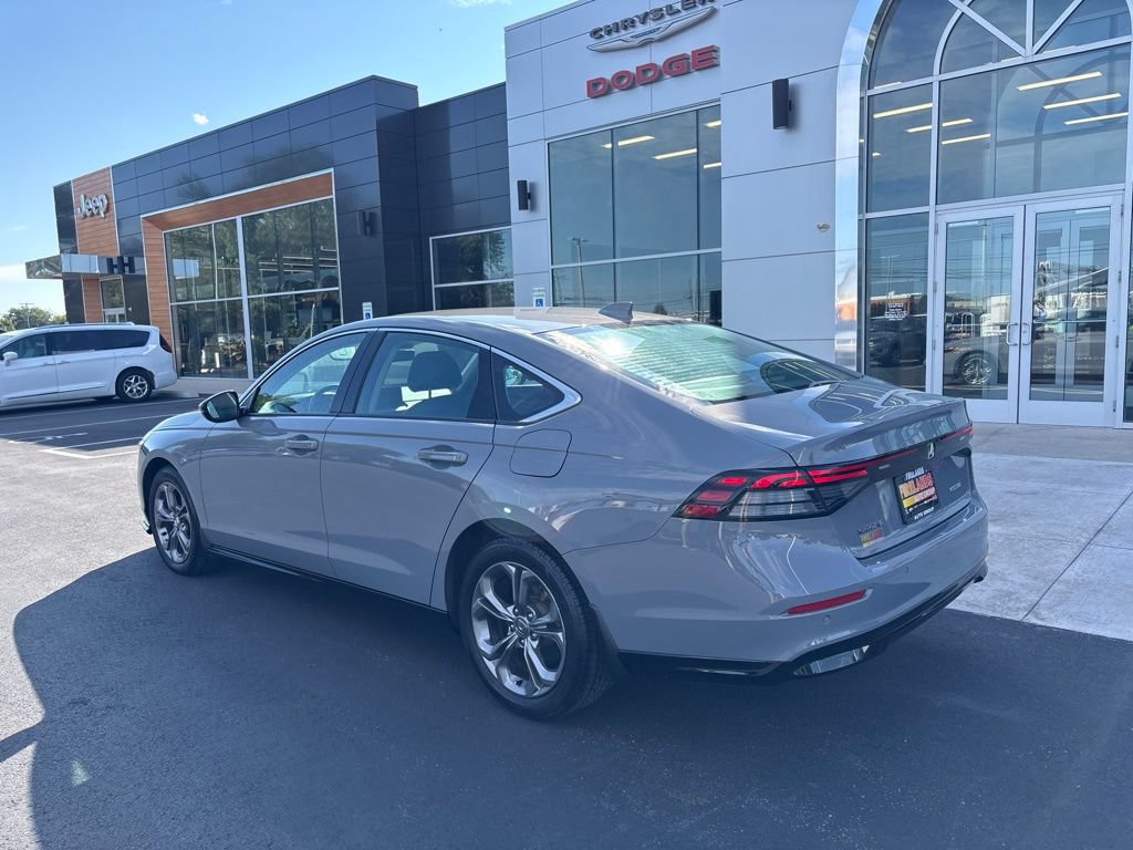 Used 2023 Honda Accord EX-L image 3