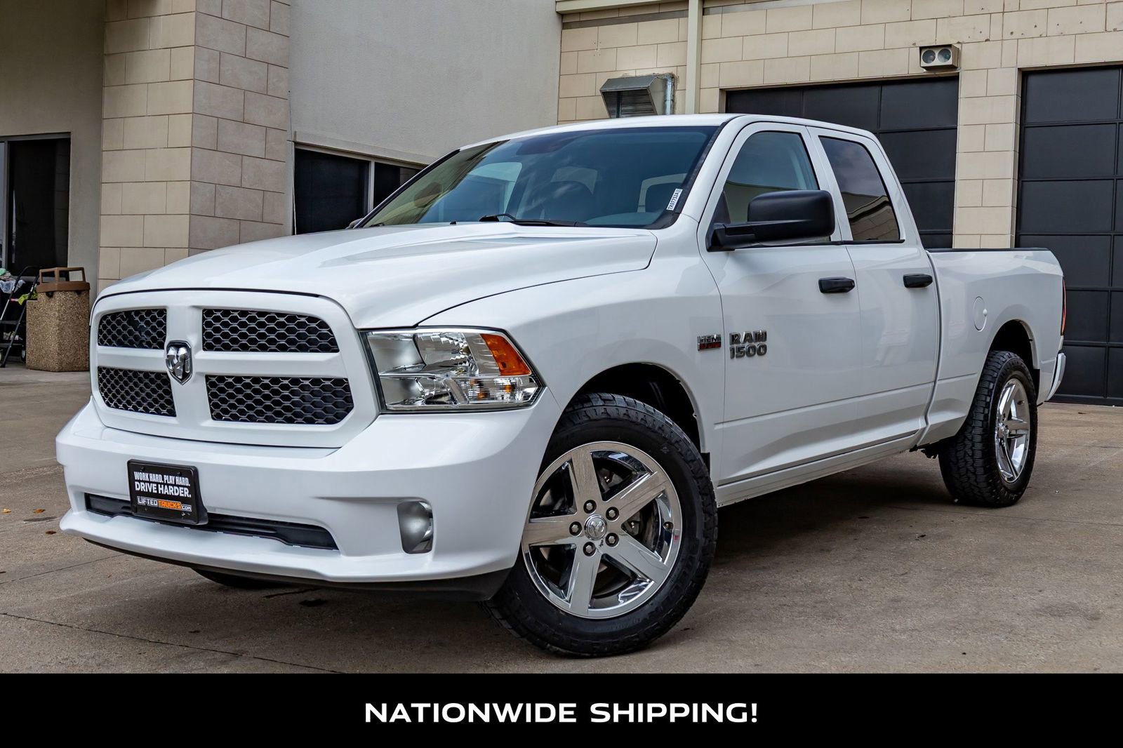 Used 2017 RAM 1500 Express RWD image 4