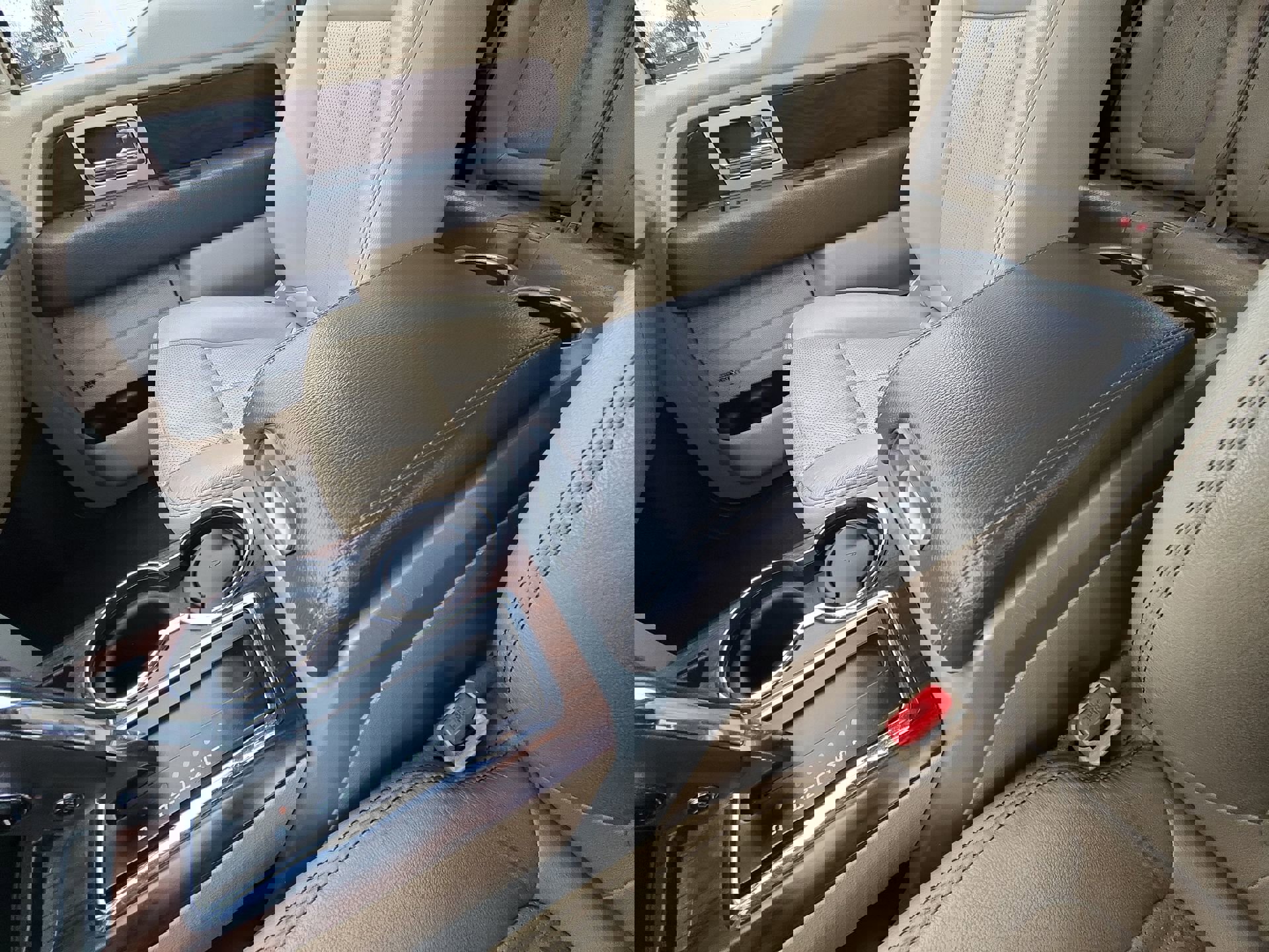 Used 2012 Ford F150 Lariat w/ Lariat Plus Pkg image 22