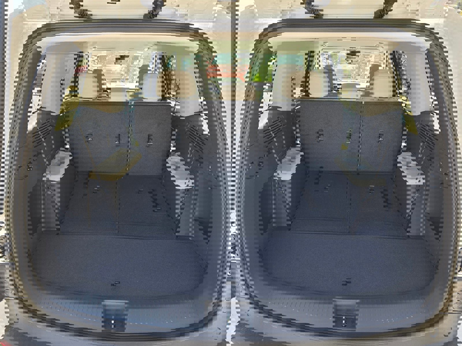 New 2026 Hyundai Santa Fe SE image 25