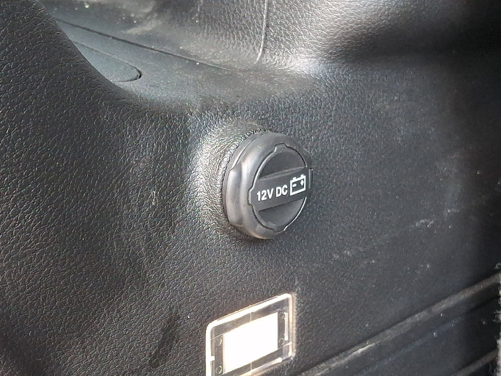 Certified 2025 Jeep Wrangler Sport AWD/4WD image 28
