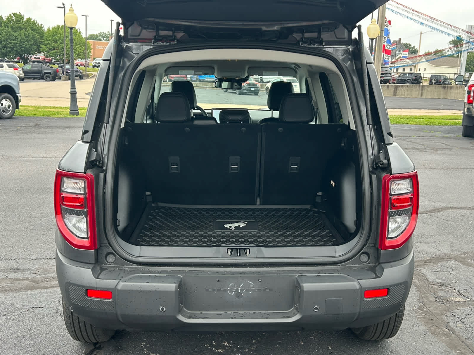 Used 2025 Ford Bronco Sport Outer Banks w/ Outer Banks Tech Package+ AWD/4WD image 8