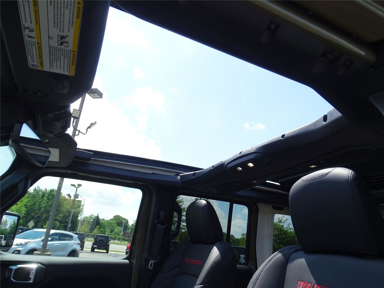 New 2025 Jeep Wrangler Unlimited Rubicon image 26