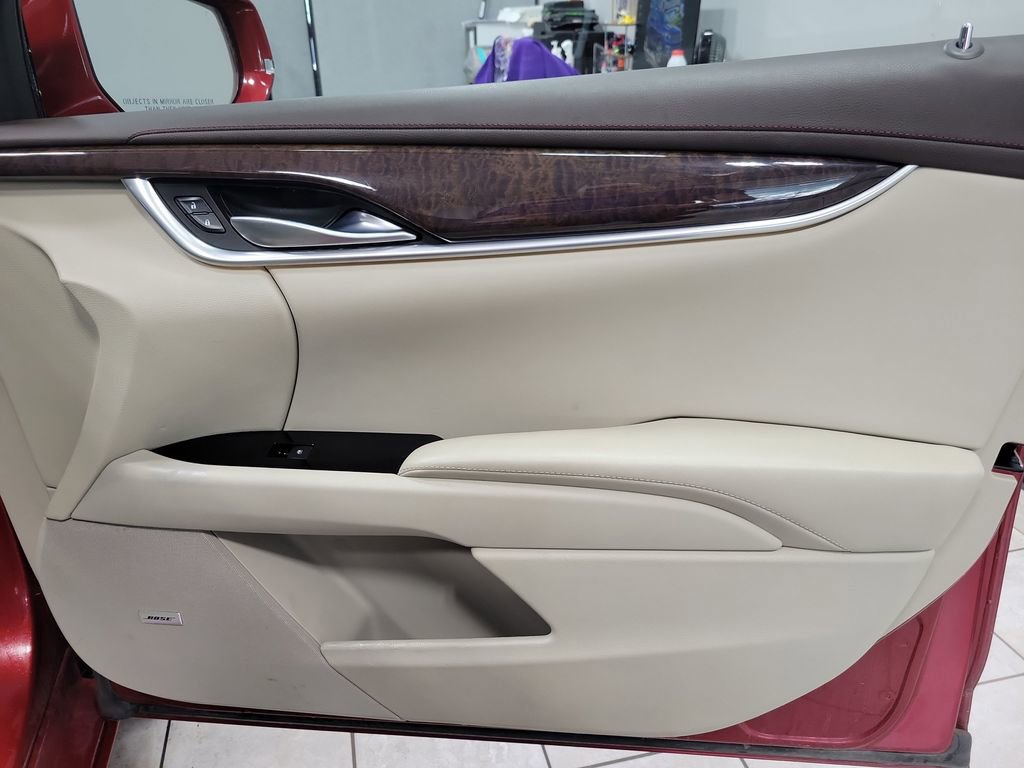 Used 2013 Cadillac XTS Premium image 20