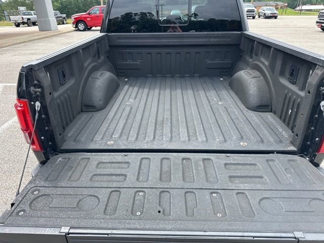 Used 2015 Ford F150 Platinum w/ Equipment Group 701A Luxury AWD/4WD image 43