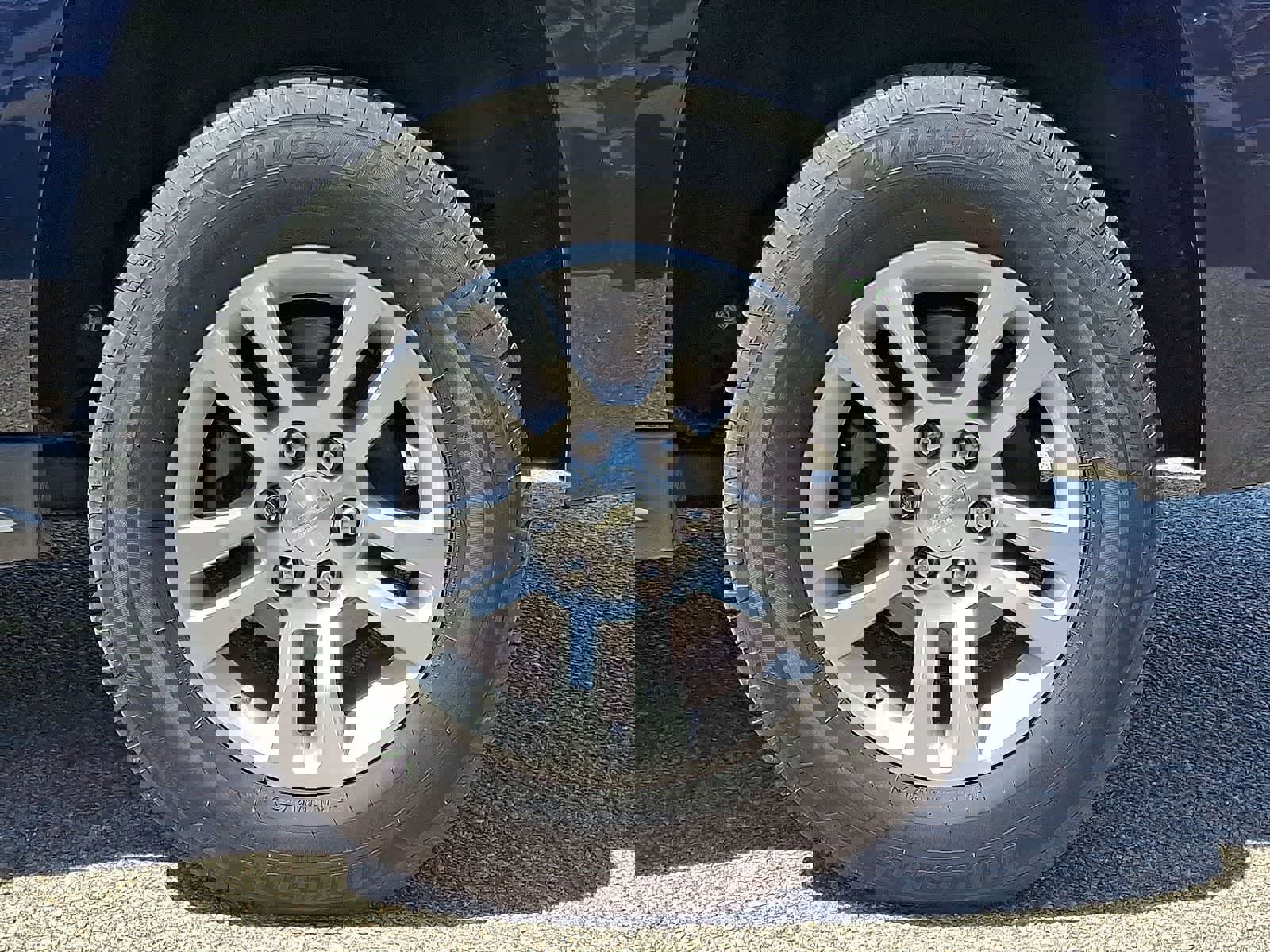 Used 2020 Chevrolet Suburban LS AWD/4WD image 36