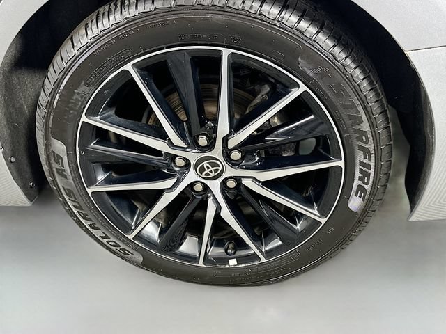 Used 2022 Toyota Camry SE FWD image 28