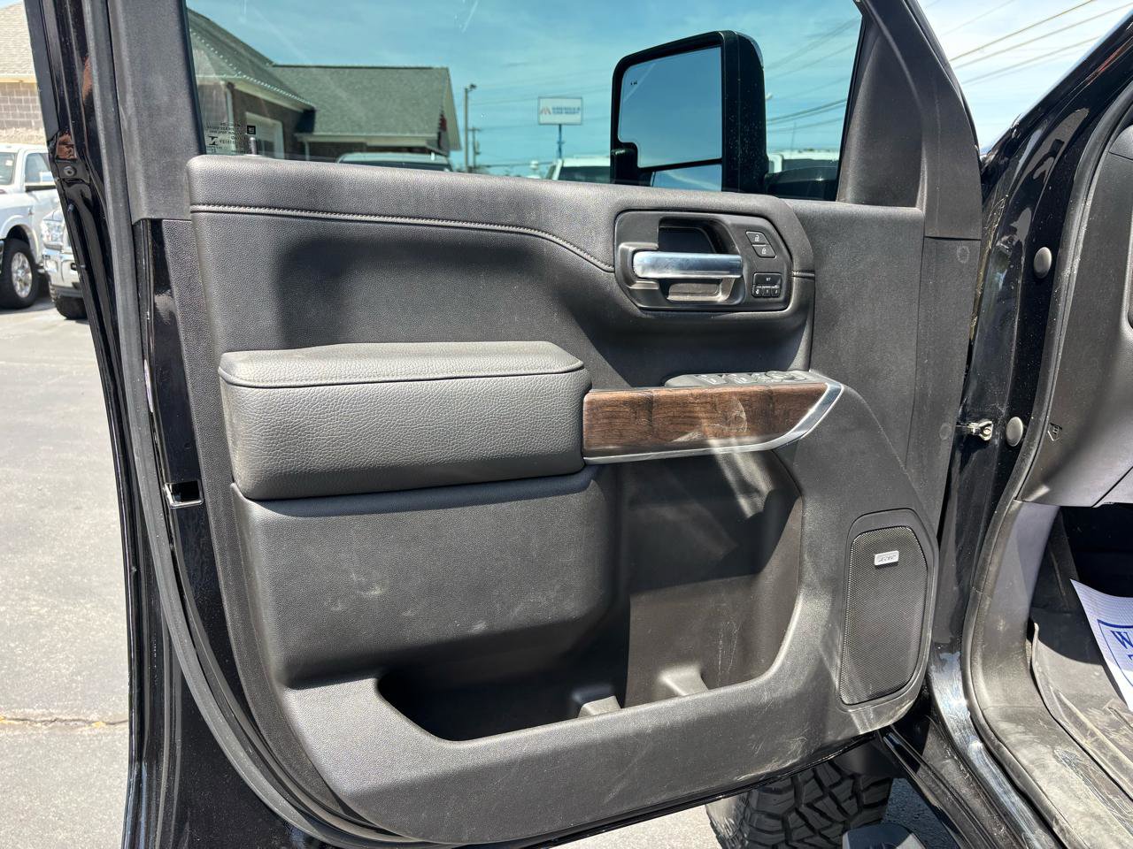 Used 2022 GMC Sierra 2500 Denali image 10