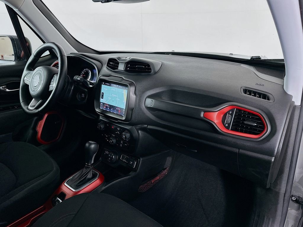 Used 2021 Jeep Renegade Trailhawk w/ Sun & Sound Group AWD/4WD image 29