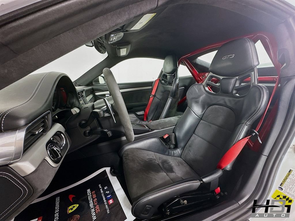 Used 2015 Porsche 911 GT3 RWD image 15