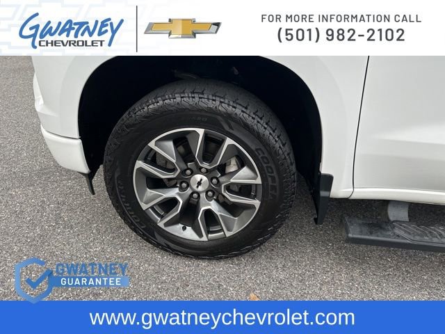 Used 2023 Chevrolet Silverado 1500 RST w/ Convenience Package II image 9
