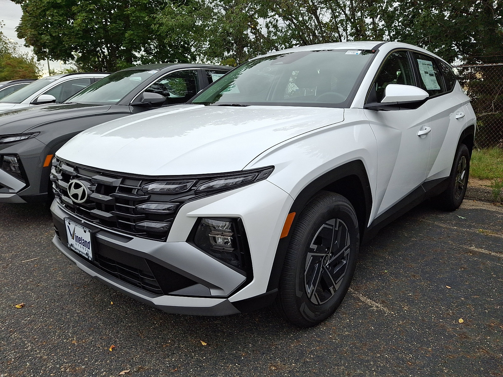 New 2026 Hyundai Tucson Blue SE w/ Tow & Go Package AWD/4WD image 2