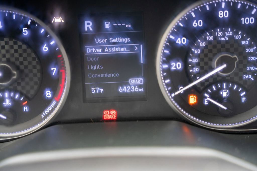 Used 2020 Hyundai Elantra SE w/ Winter Weather Package image 26