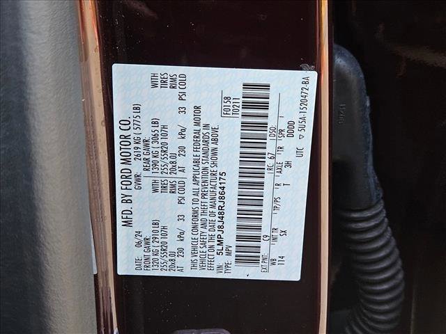 Used 2024 Lincoln Nautilus Premier w/ Jet Appearance Package image 24