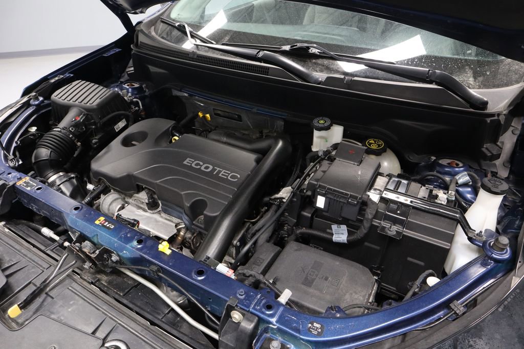 Used 2022 Chevrolet Equinox LS image 11