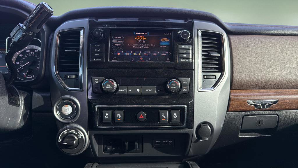 Used 2019 Nissan Titan Platinum Reserve w/ Platinum Utility Package image 8