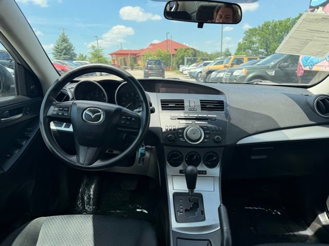 Used 2010 MAZDA MAZDA3 i Touring FWD image 6