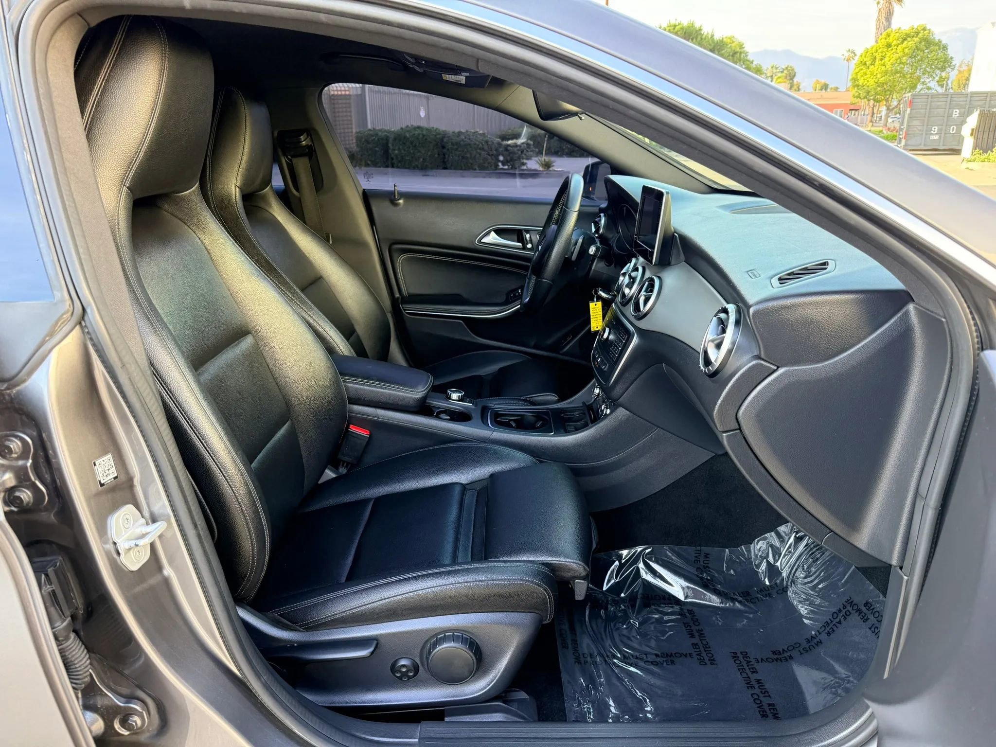 Used 2016 Mercedes-Benz CLA 250 image 17