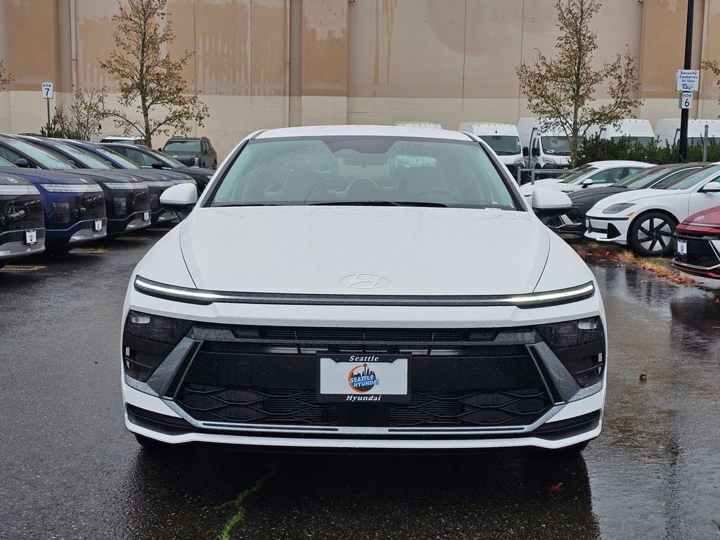 New 2025 Hyundai Sonata SE image 2