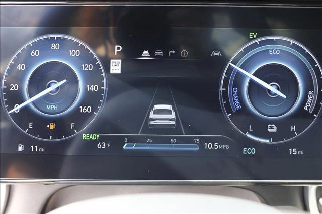 New 2025 Hyundai Elantra SEL image 15