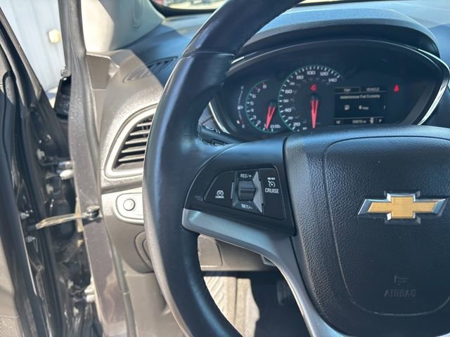 Used 2018 Chevrolet Trax LT w/ LT Convenience Package image 16