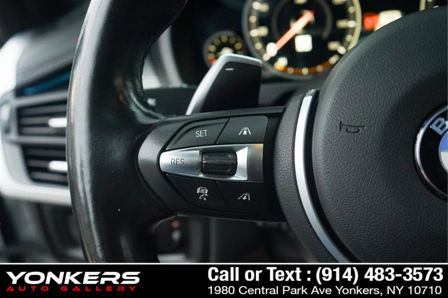 Used 2019 BMW X6 xDrive50i w/ M Sport Package image 31