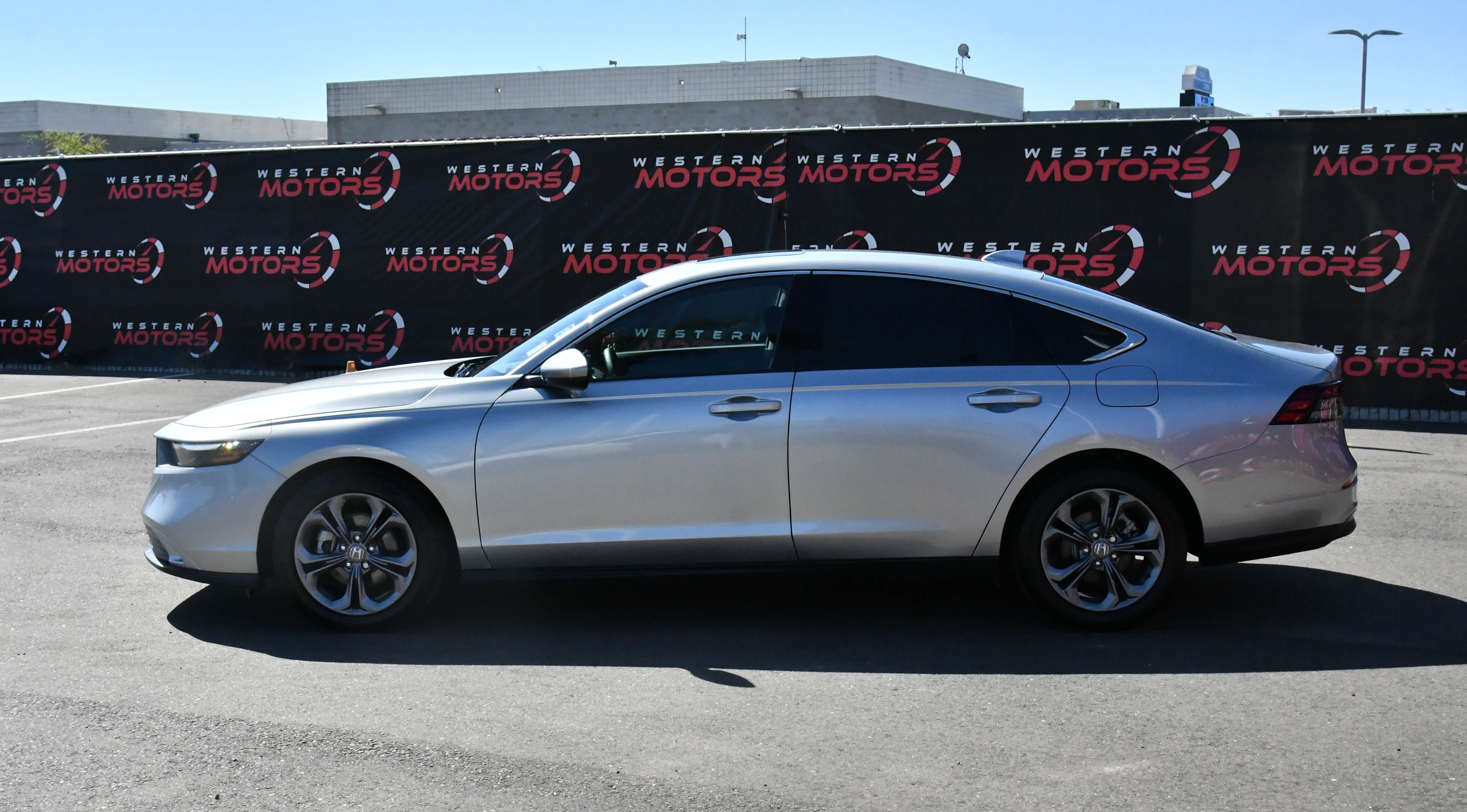 Used 2024 Honda Accord EX image 4