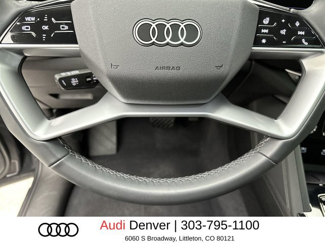 Used 2025 Audi Q5 Premium w/ Convenience Package AWD/4WD image 14