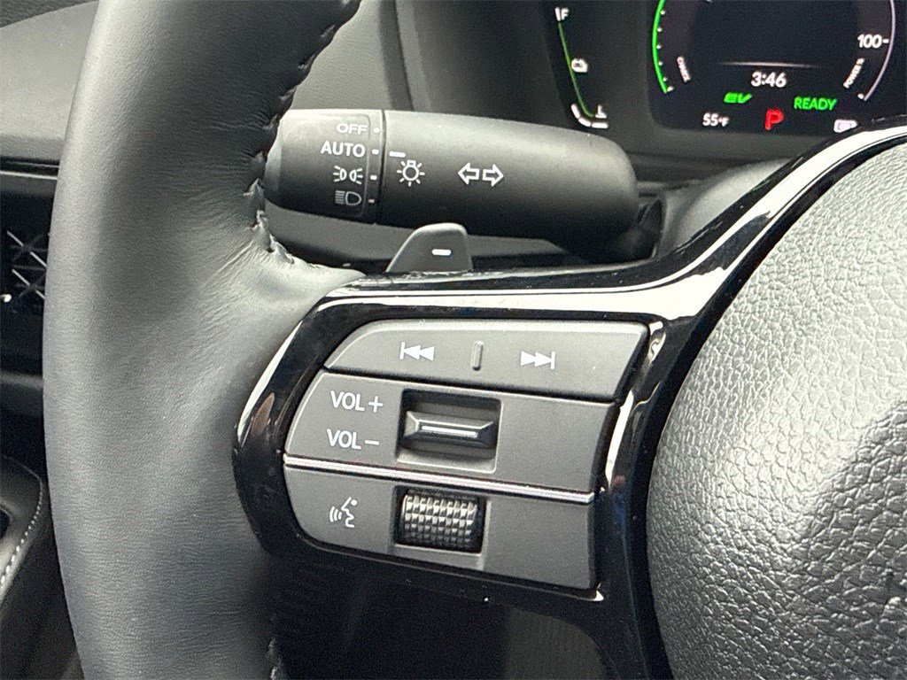 Certified 2025 Honda Accord Touring image 22