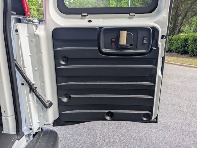 New 2026 Chevrolet Express 2500 w/ Driver Convenience Package RWD image 17