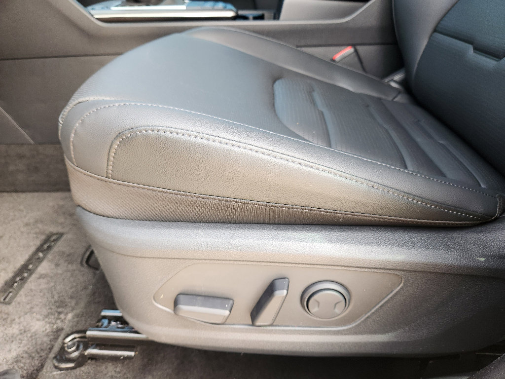 New 2026 Kia Sportage SX image 17