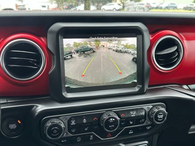 Used 2023 Jeep Wrangler Unlimited Rubicon w/ Cold Weather Group image 30