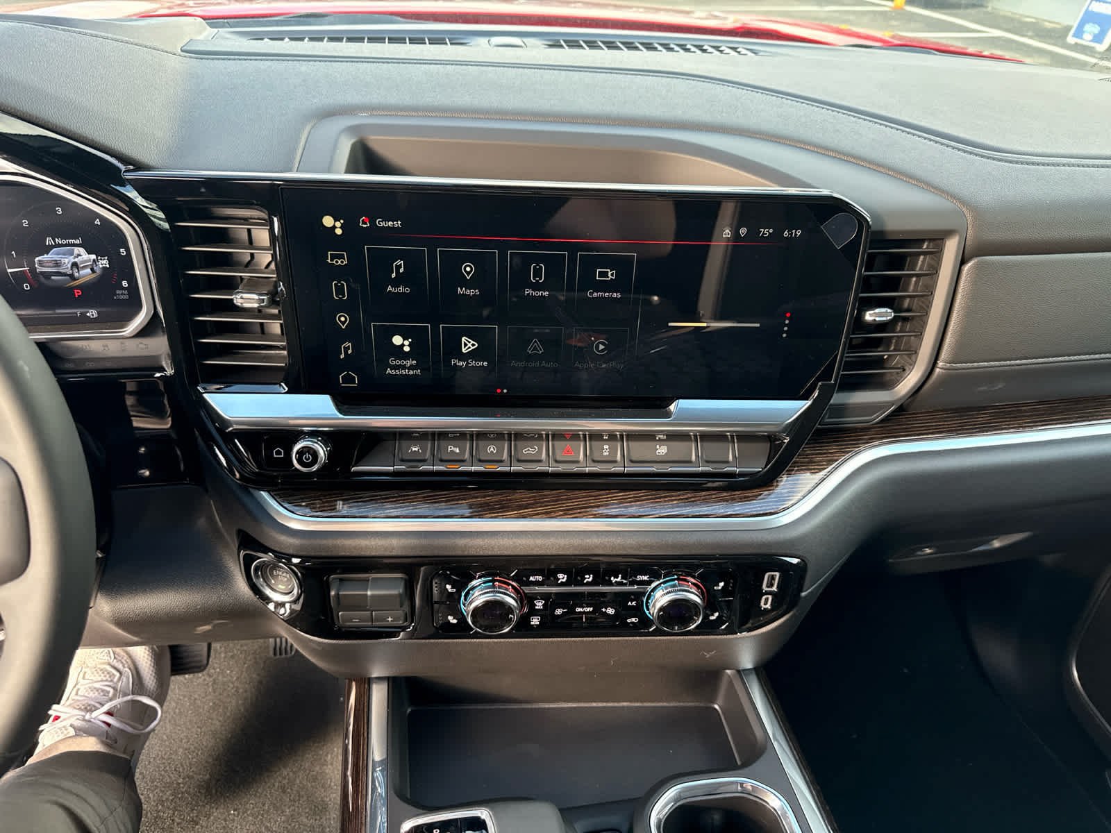 New 2026 GMC Sierra 1500 Elevation w/ Elevation Premium Package AWD/4WD image 18