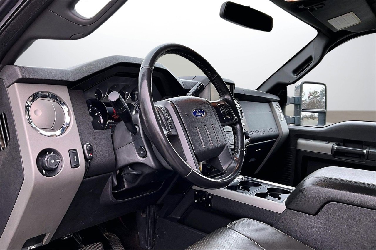 Used 2015 Ford F250 Lariat w/ Chrome Package image 17