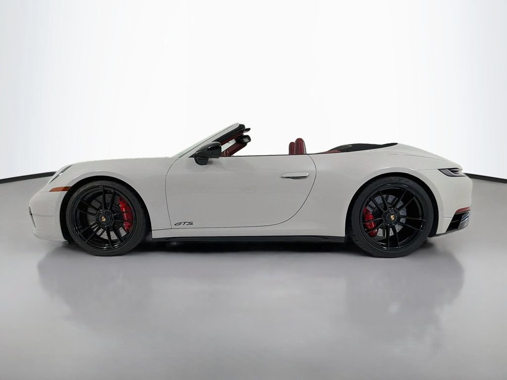 Certified 2023 Porsche 911 Cabriolet video 2