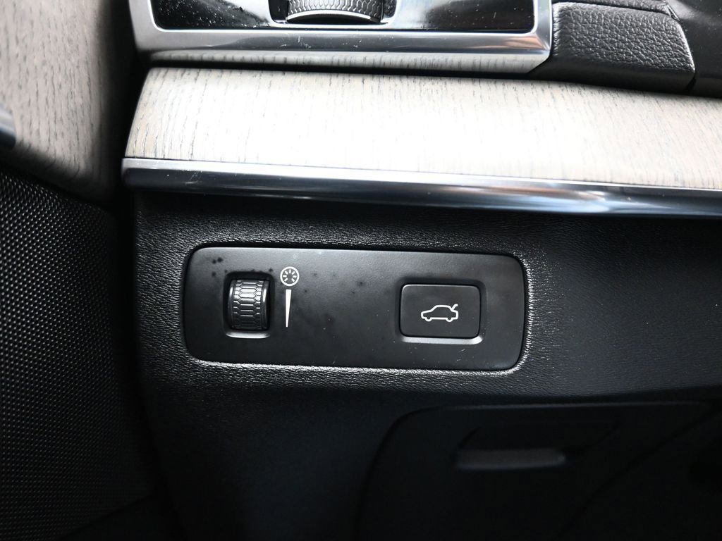 Used 2021 Volvo XC90 T6 Inscription AWD/4WD image 30