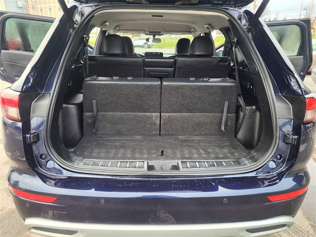 Used 2023 Mitsubishi Outlander SE image 25