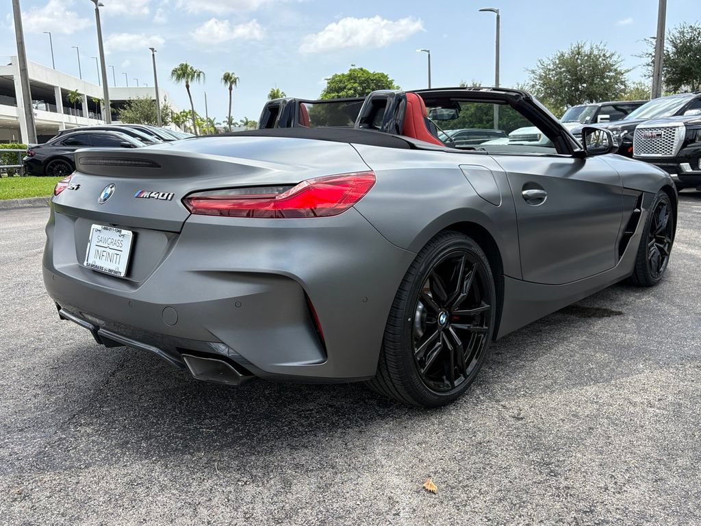 Used 2022 BMW Z4 M40i w/ Premium Package RWD image 8