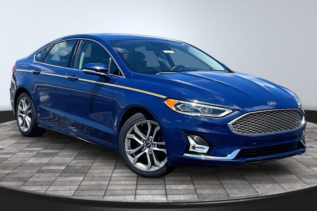 Used 2019 Ford Fusion Titanium FWD image 10