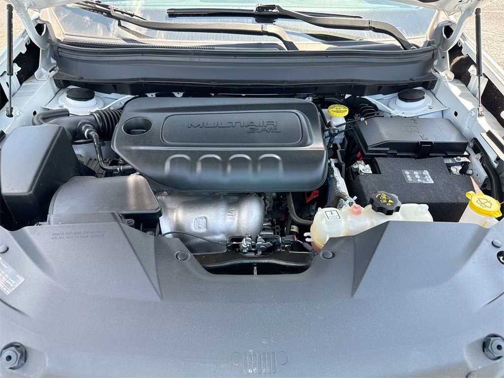 Used 2020 Jeep Cherokee Latitude Plus w/ Cold Weather Group image 26