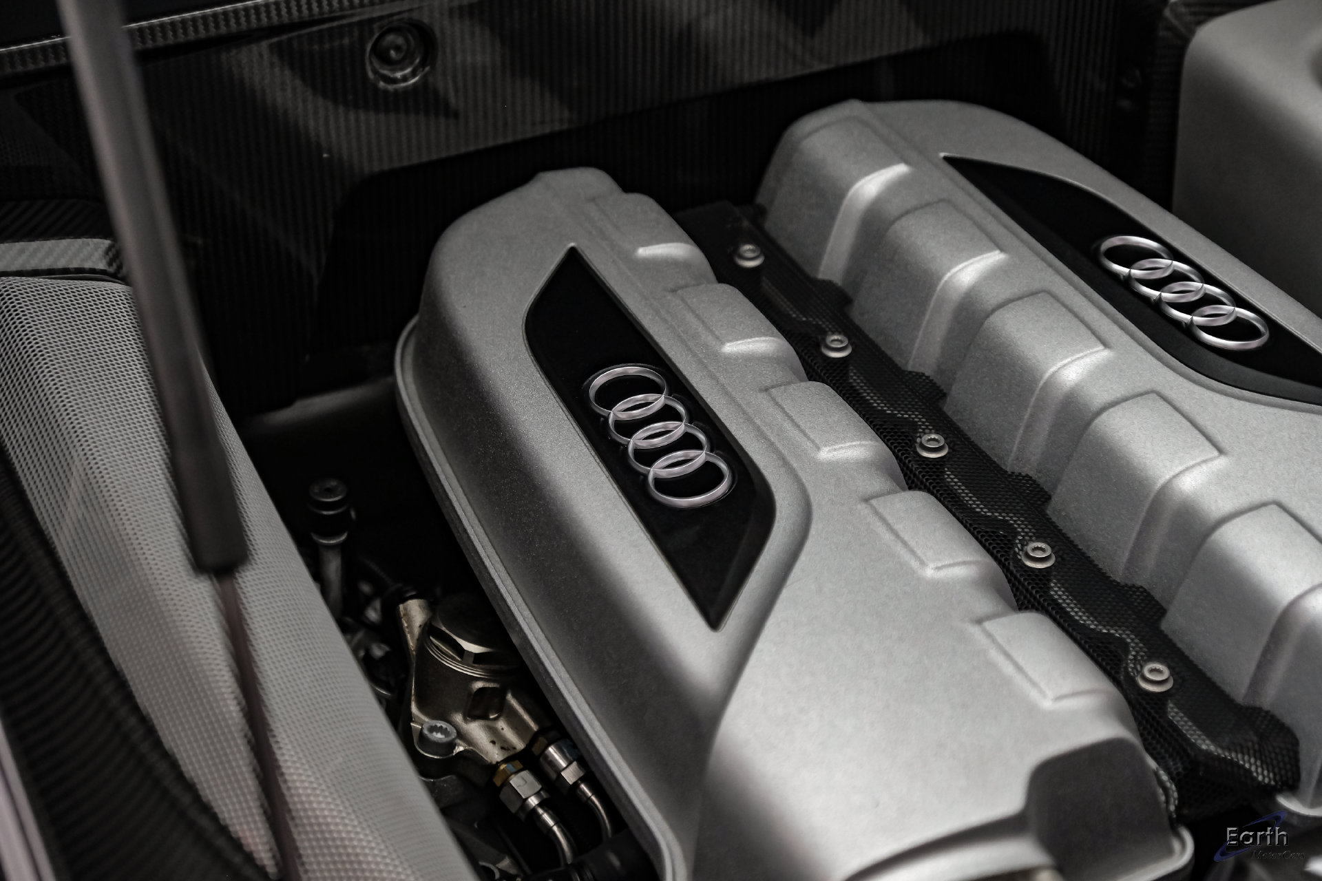 Used 2011 Audi R8 V10 AWD/4WD image 98