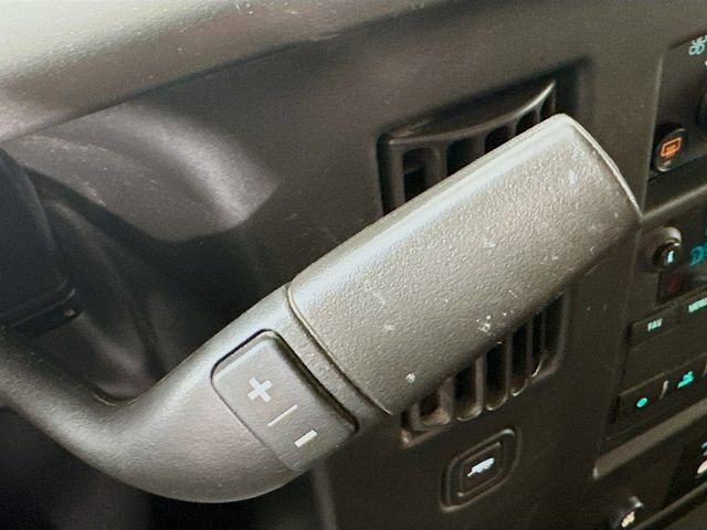 Used 2020 Chevrolet Express 3500 LT w/ LT Preferred Equipment Group image 17