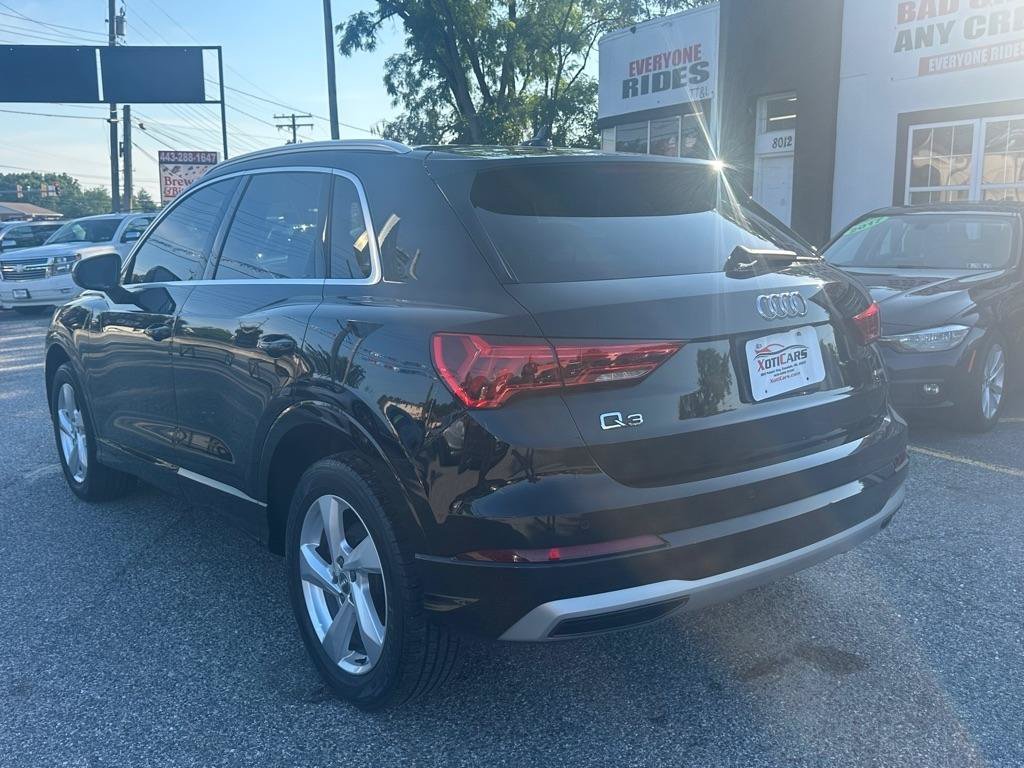 Used 2019 Audi Q3 2.0T Premium Plus w/ Premium Plus Package AWD/4WD image 8
