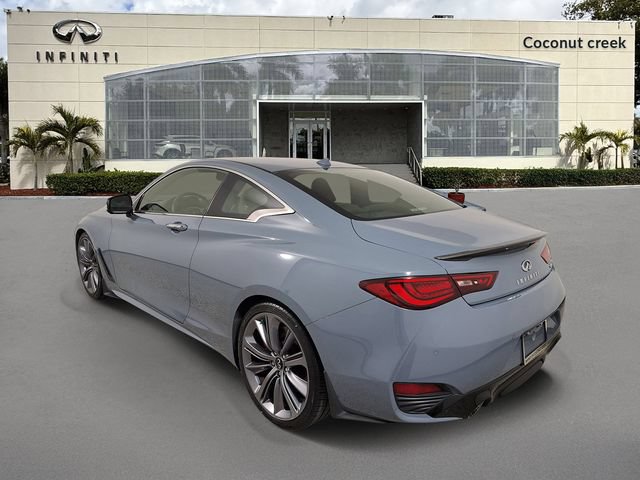 Used 2022 INFINITI Q60 Red Sport 400 w/ Carbon Fiber Package RWD image 3