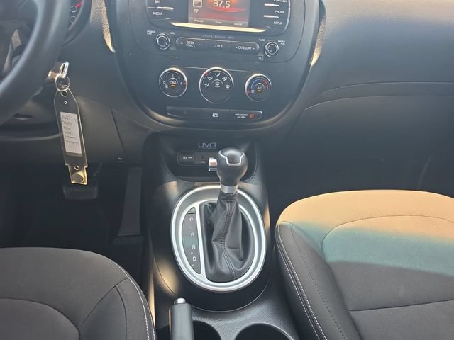 Used 2015 Kia Soul FWD image 13