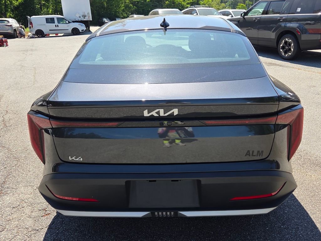 Used 2025 Kia K4 FWD image 12