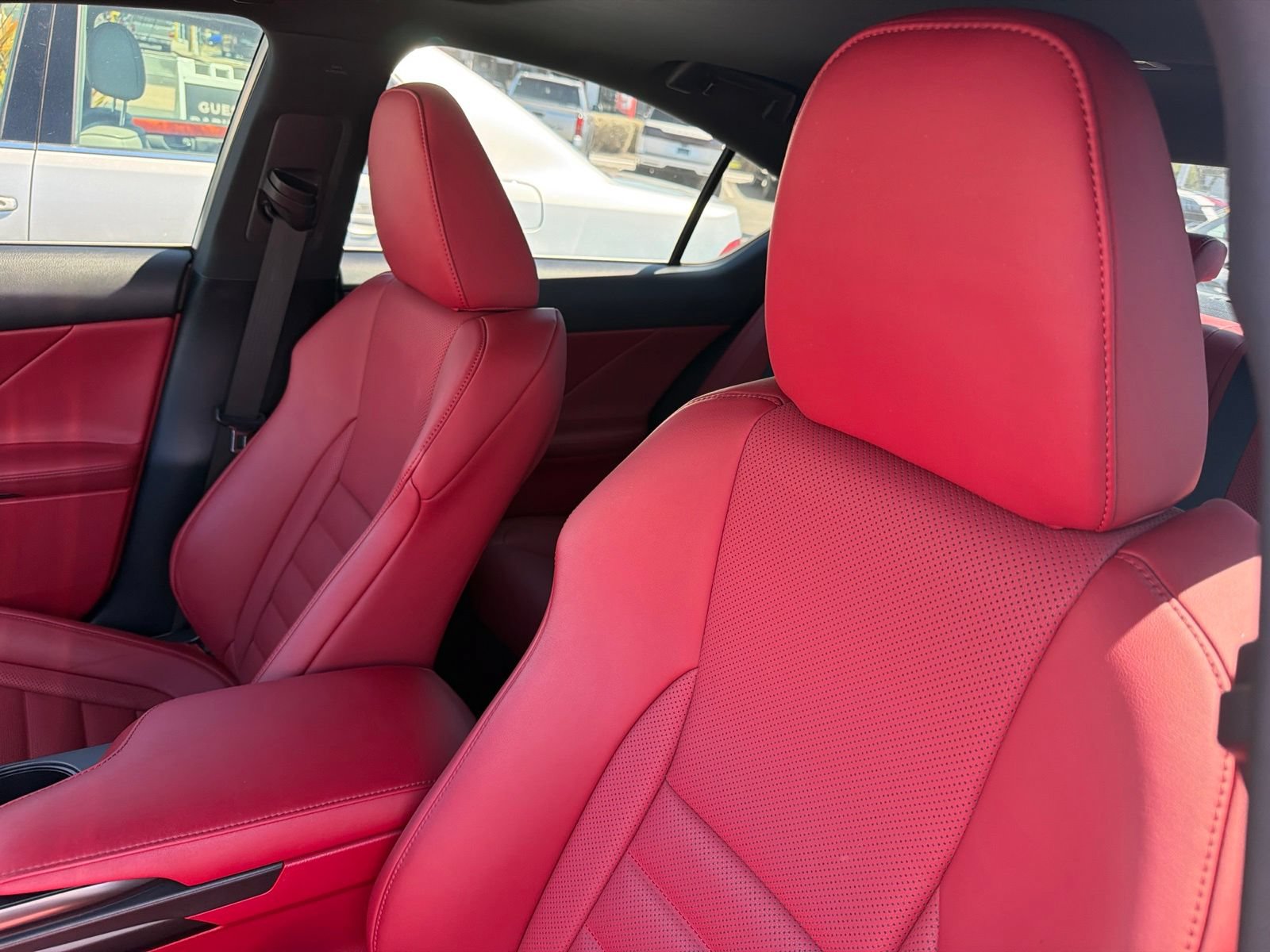Used 2022 Lexus IS 350 F Sport w/ Navigation Package RWD image 8