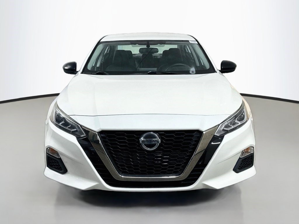 Used 2019 Nissan Altima 2.5 SR FWD image 2