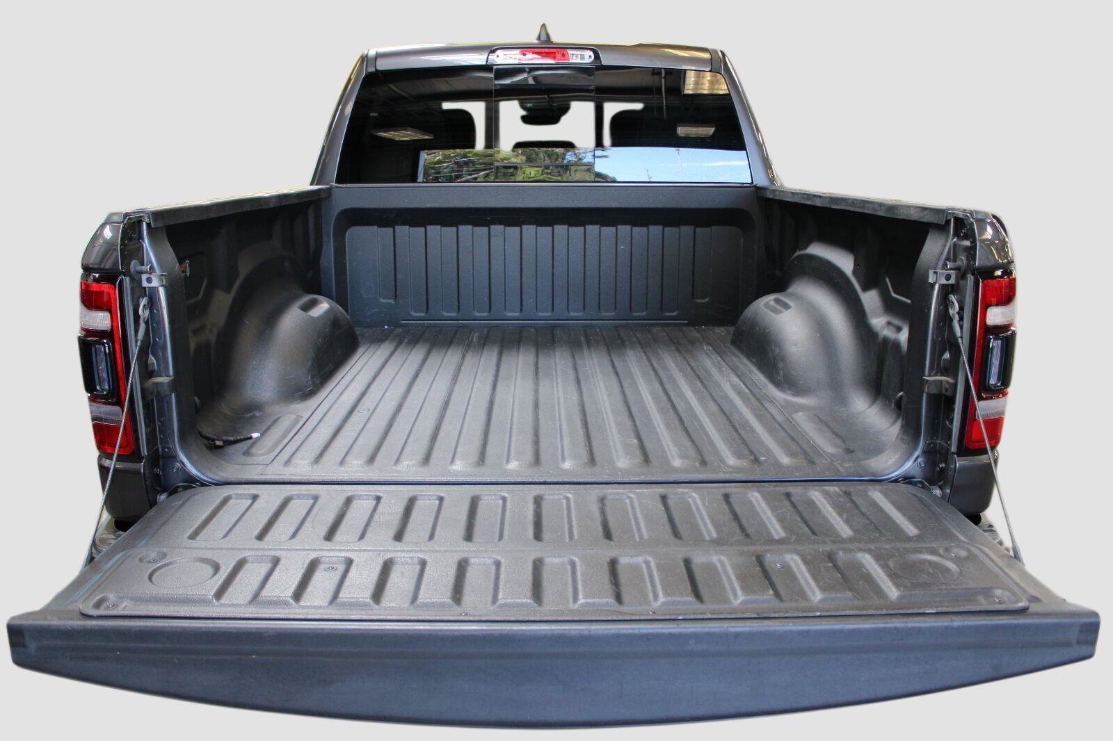 Used 2022 RAM 1500 Rebel w/ Rebel Level 2 Equipment Group AWD/4WD image 38